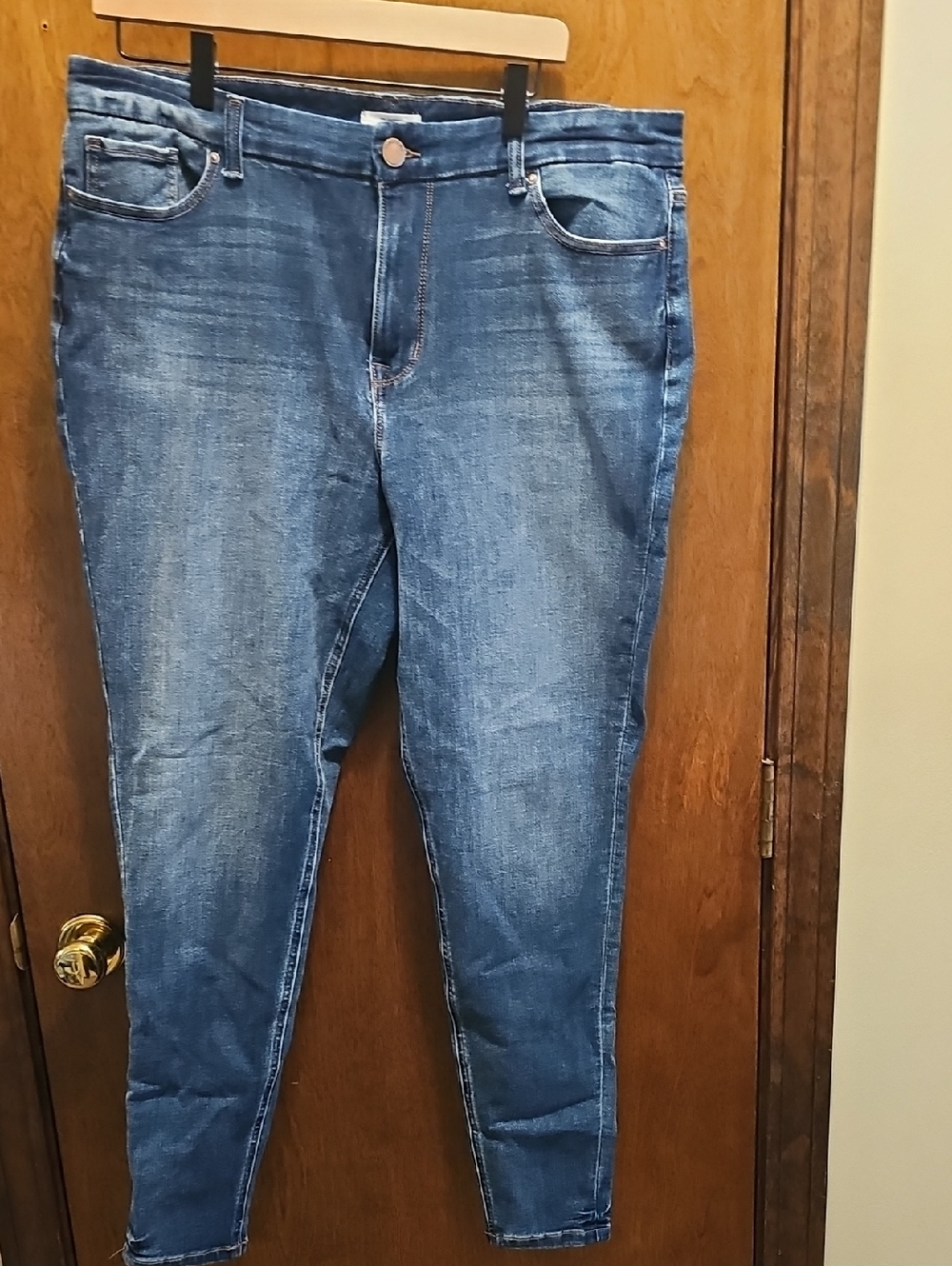Maurices Women's Blue Wash Skinny Jeans